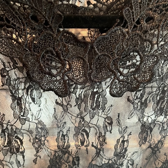 Gorgeous black see through top - Picture 2 of 4